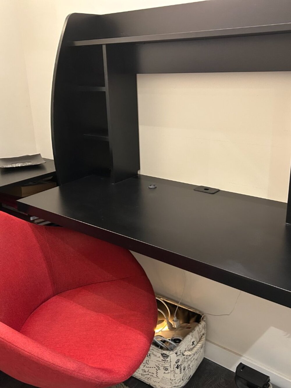 Desk chair - Picture 3 of 4